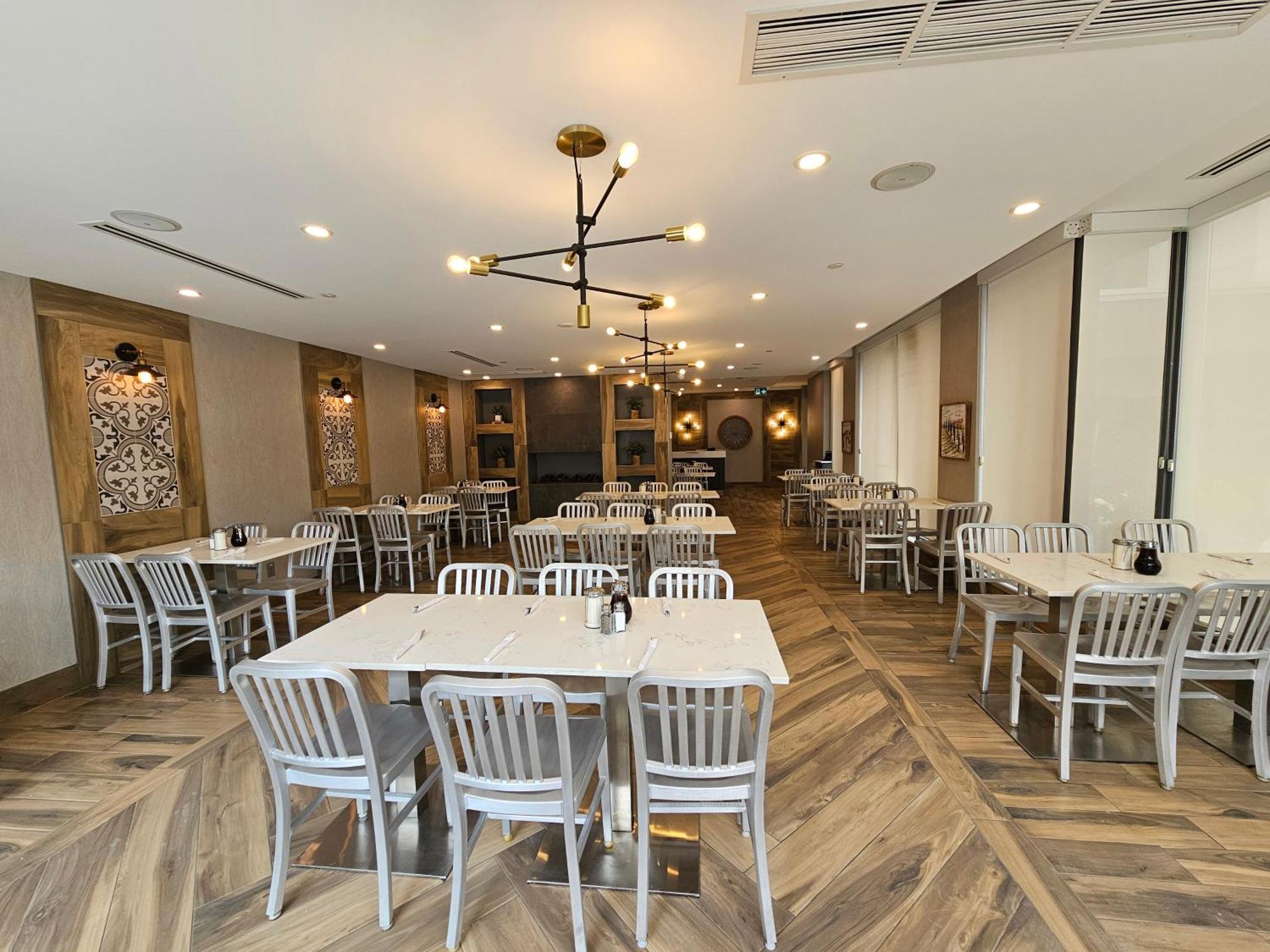 Vittoria Hotel & Suites Niagara Falls Zewnętrze zdjęcie
